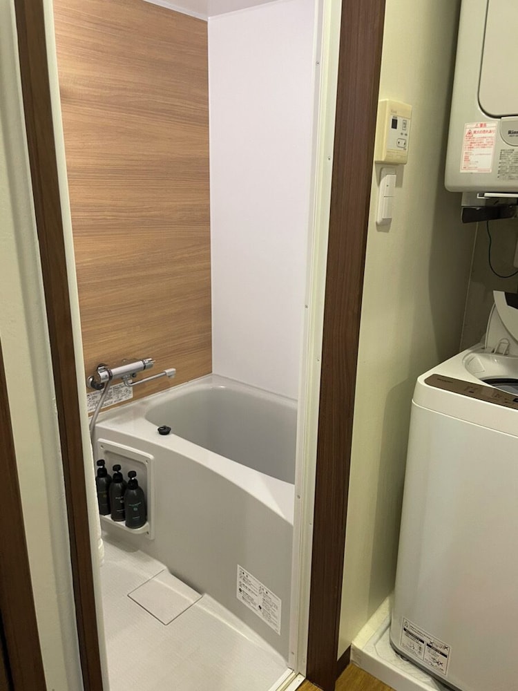 [禁煙] ツイン 客室2 | New Normal Hotel in NAHA WAKASA