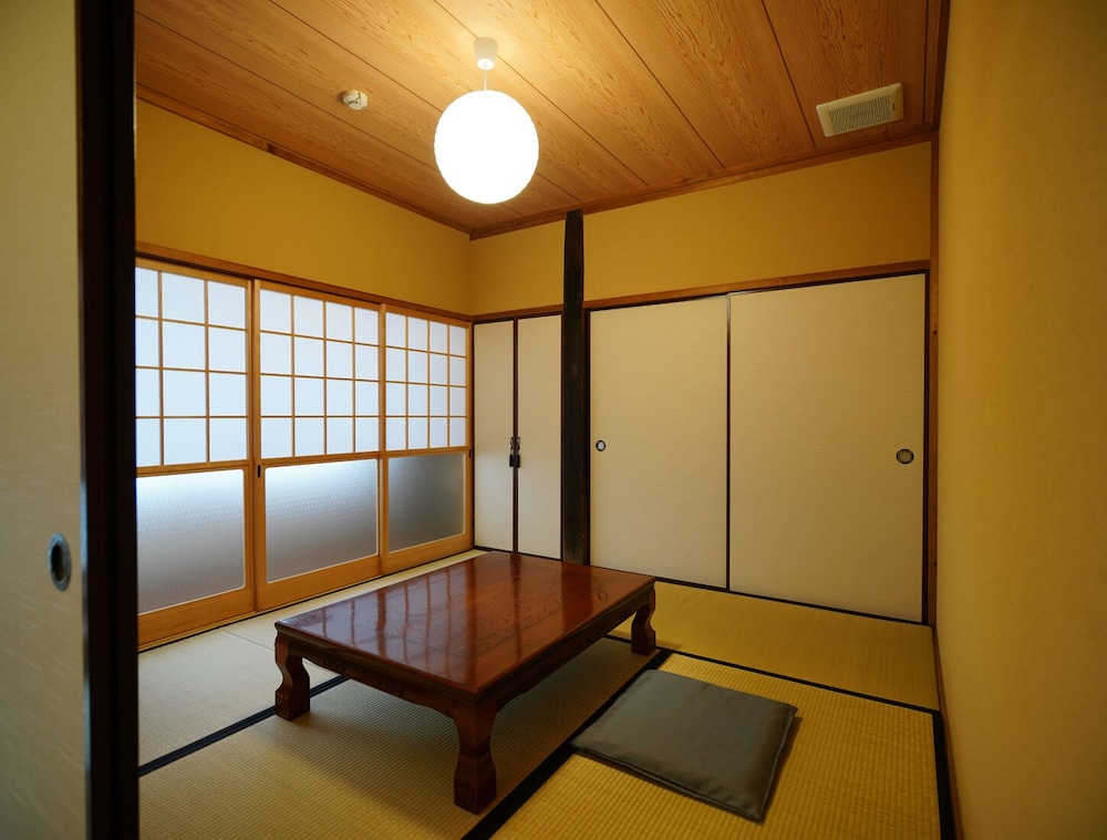 スタンダード 4 人部屋 禁煙 | 了廣寺宿坊