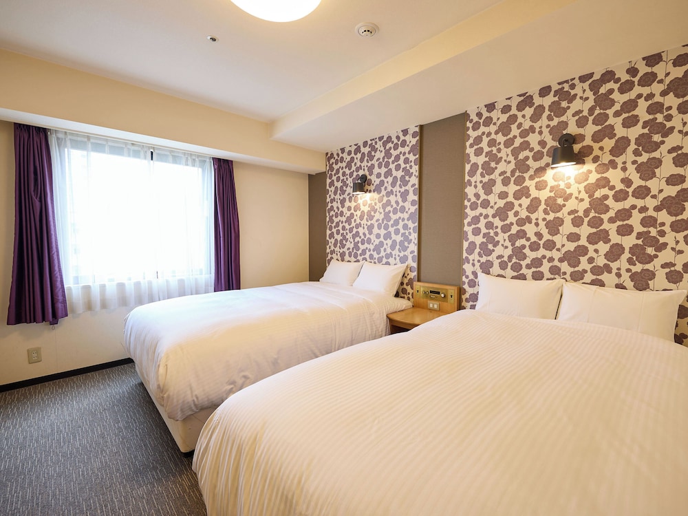 デラックス ツインルーム 禁煙 | THE DAY HOTEL ShinYokohama