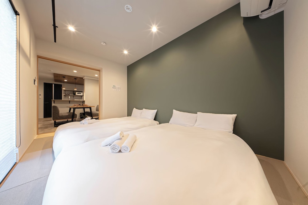 アパートメント ダブルベッド 2 台 客室1 | Hotel Bokusyusou Tokyo
