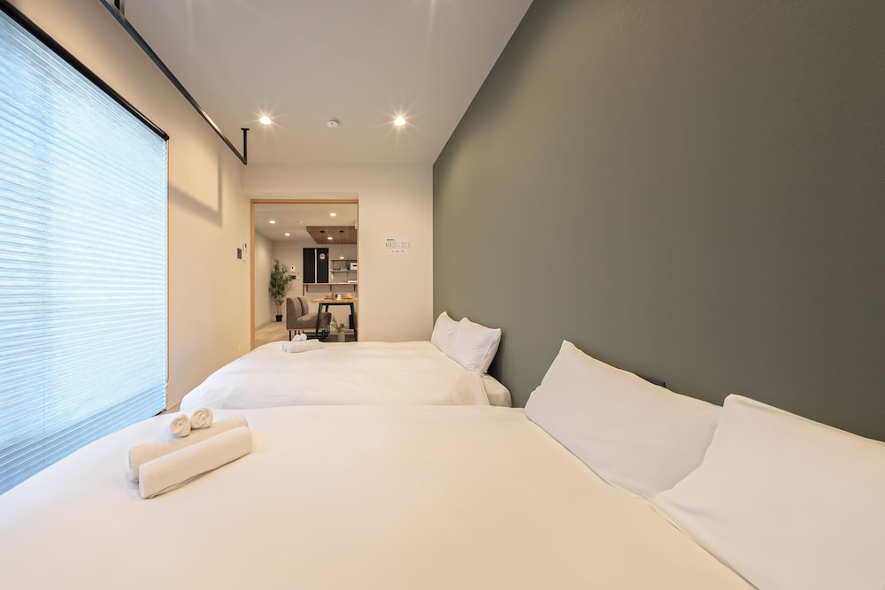 アパートメント ダブルベッド 2 台 客室2 | Hotel Bokusyusou Tokyo