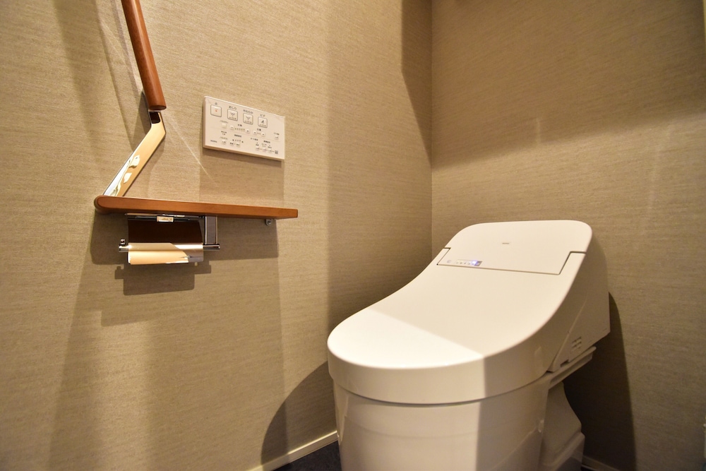 ファミリー スイート バスルーム2 | KURASHIKI Station HOTEL 和奏