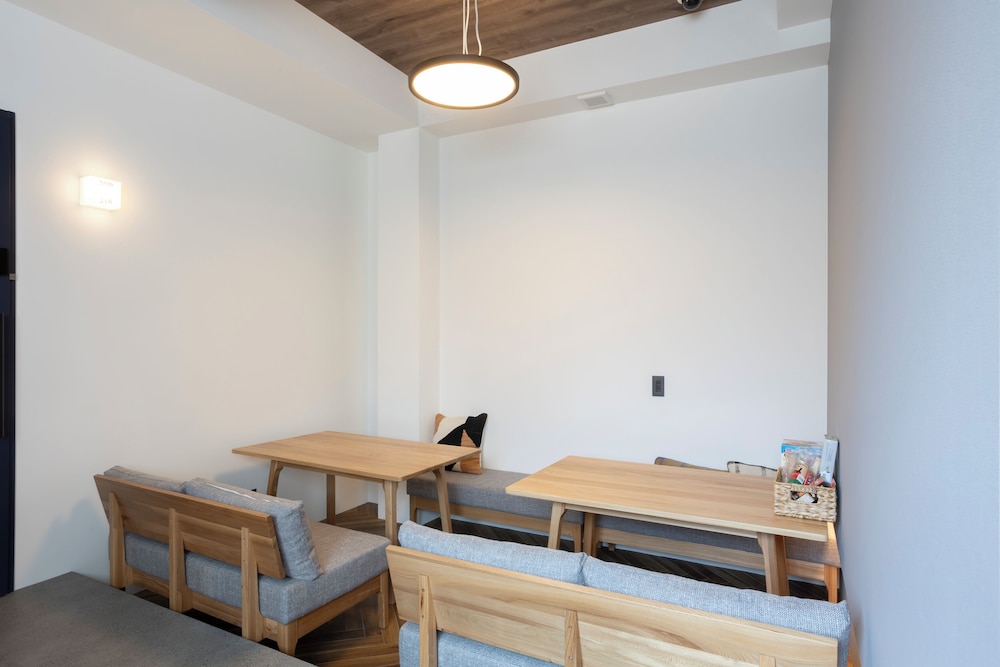 レストラン1 | HOTEL919OTEMACHI - Hostel レストラン1 | HOTEL919OTEMACHI - Hostel