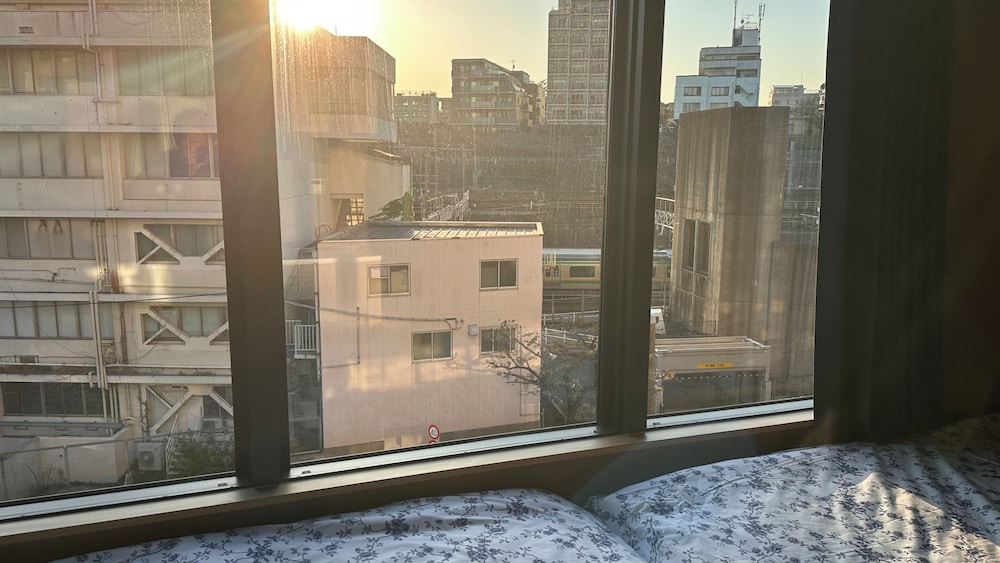 スーペリア 4 人部屋 シティビュー 内装0 | WINN hotel