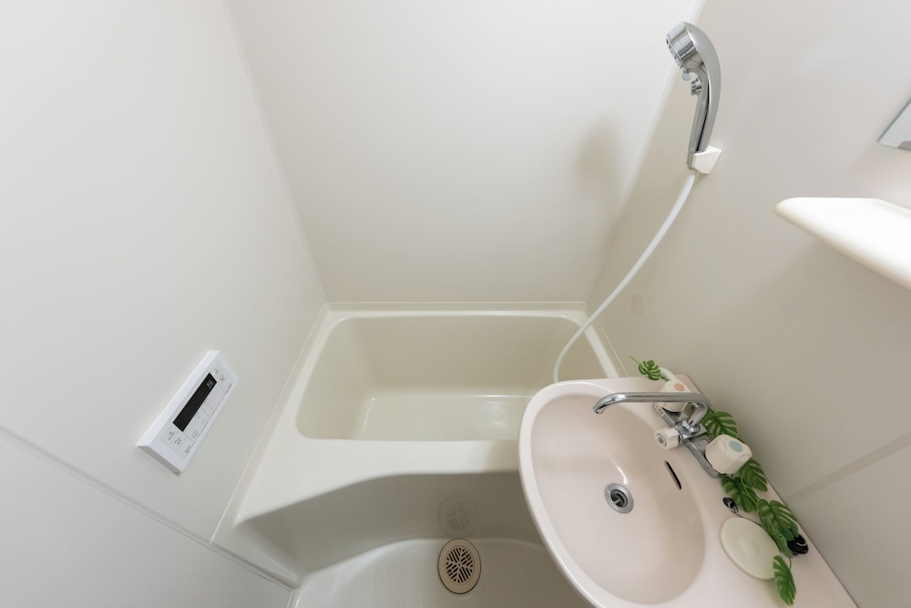 ベーシック アパートメント ダブルベッド 1 台 禁煙 冷蔵庫 & 電子レンジ バスルーム3 | Stayloop亀戸