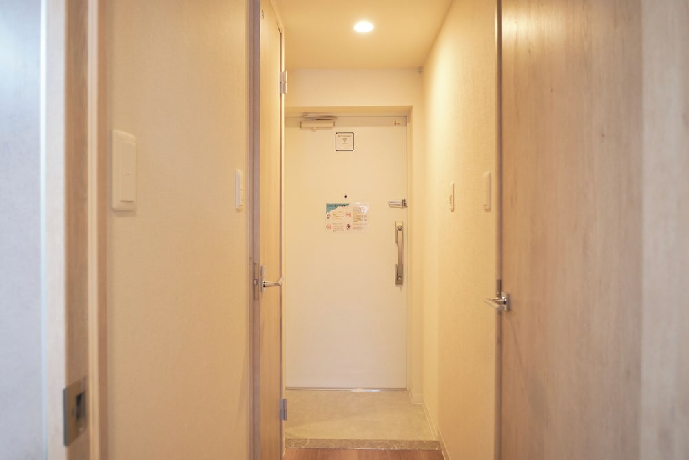 アパートメント (406) バスルーム1 | AQUA RESIDENCE 三軒茶屋 by Tranova 2