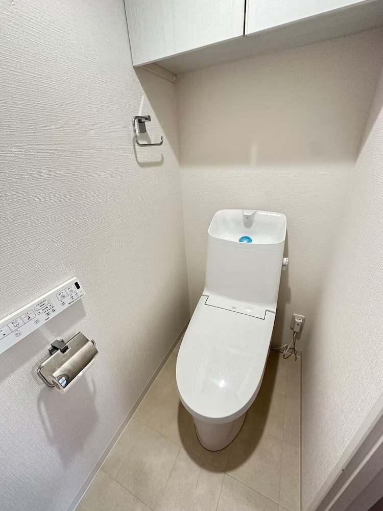 コンフォート コンドミニアム (501) バスルーム2 | 三立株式会社