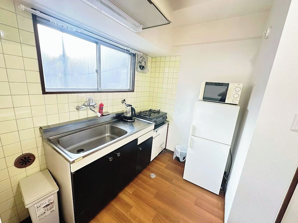 コンフォート コンドミニアム (401) 専用キッチン0 | 三立株式会社