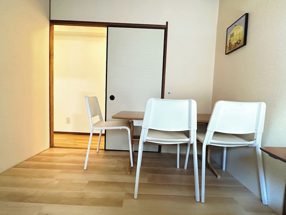 コンフォート 4 人部屋 (205) 内装0 | 三立株式会社