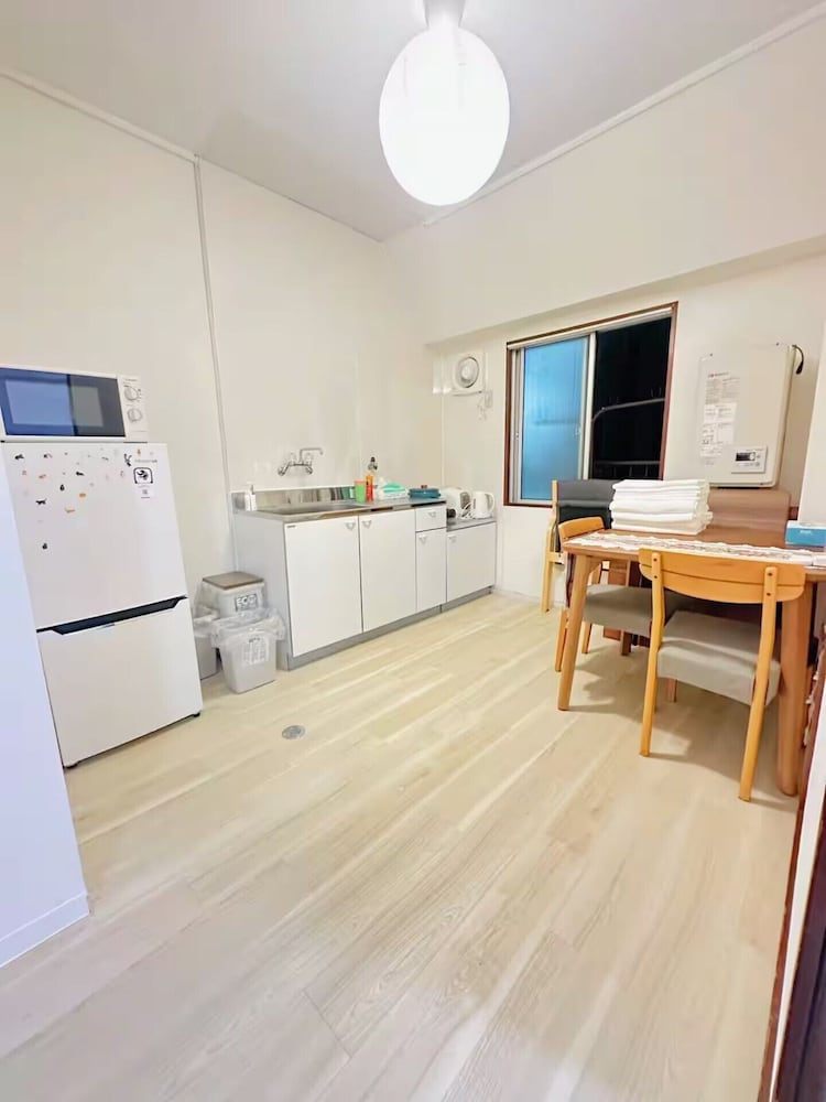 コンフォート コンドミニアム (305) 専用キッチン0 | 三立株式会社