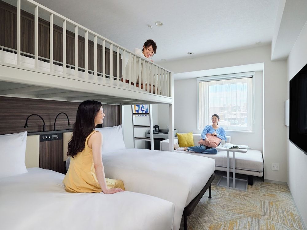 スタンダード ルーム シングルベッド 2 台 (Bunk Bed Sofa Bed With Free Breakfast) | Holiday Inn Express 札幌すすきの by IHG