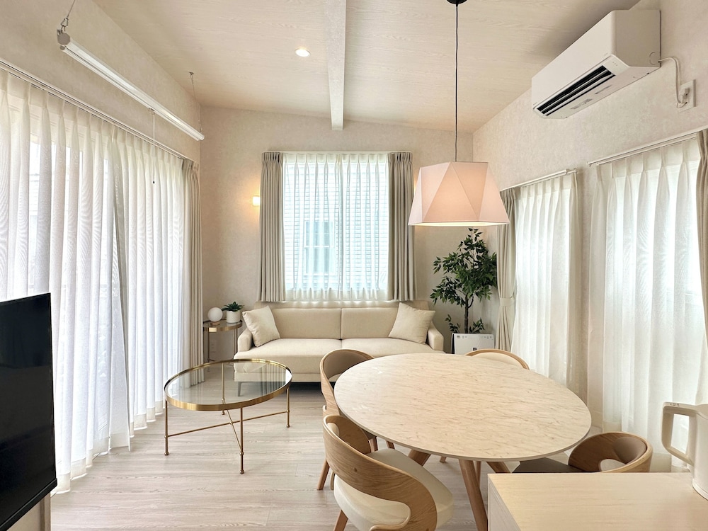 MARIS マリス(最大5名、4名推奨):バレルサウナ&ジェットバス付・BBQグリル完備 禁煙 | Solana Beach Villa 南房総