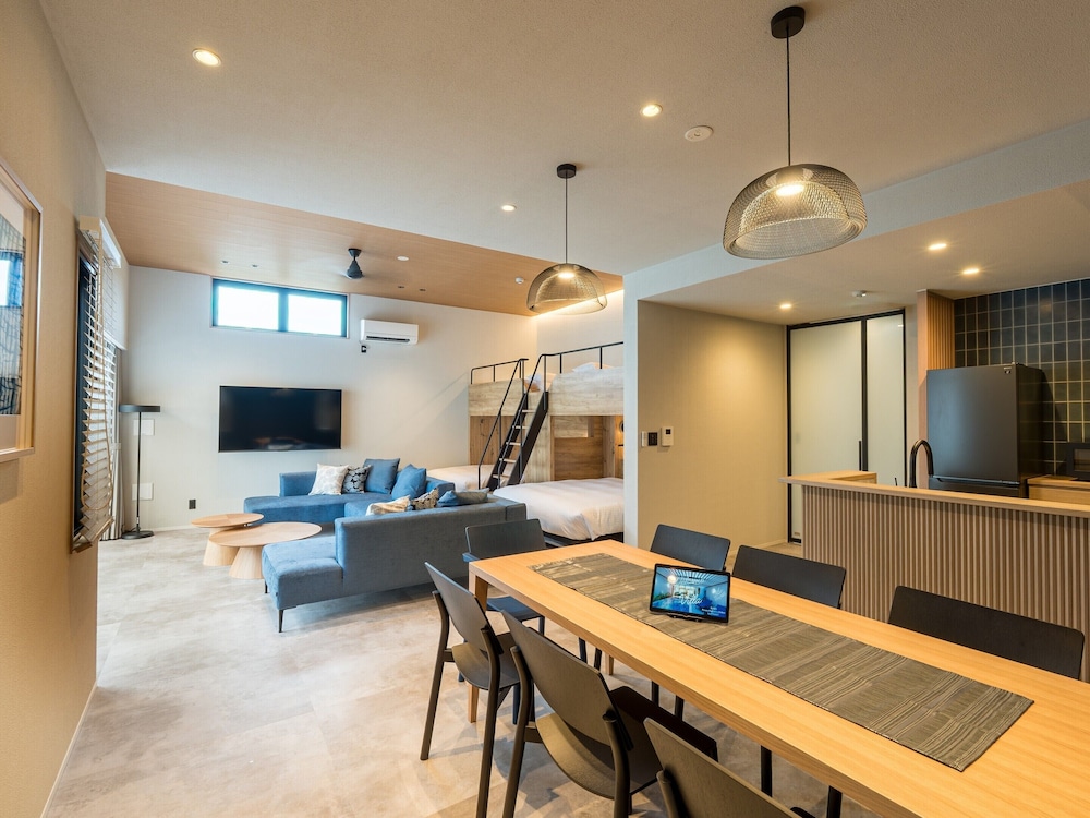 デラックス ヴィラ バルコニー プールビュー 客室4 | 琉心 RUSIN Private Pool Villa ONNA