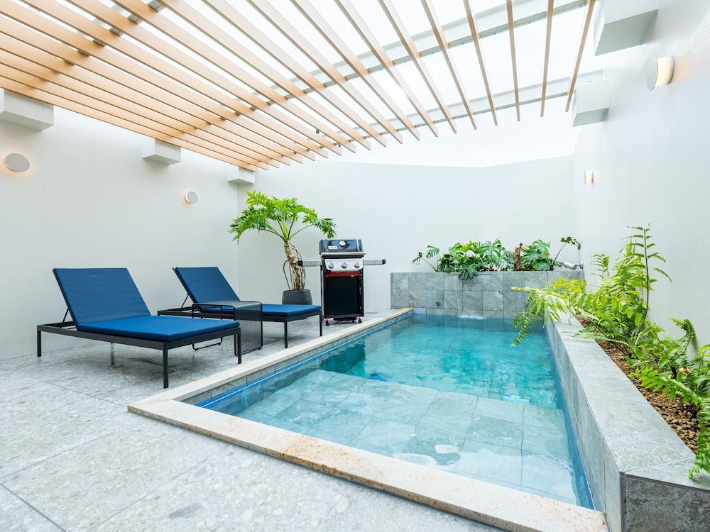 デラックス ヴィラ バルコニー プールビュー プール0 | 琉心 RUSIN Private Pool Villa ONNA