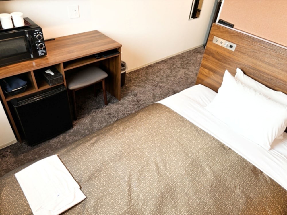 客室1 | HOTEL LiVEMAX Tokuyama Ekimae