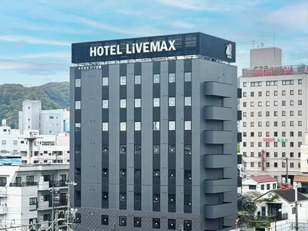 外観1 | HOTEL LiVEMAX Tokuyama Ekimae
