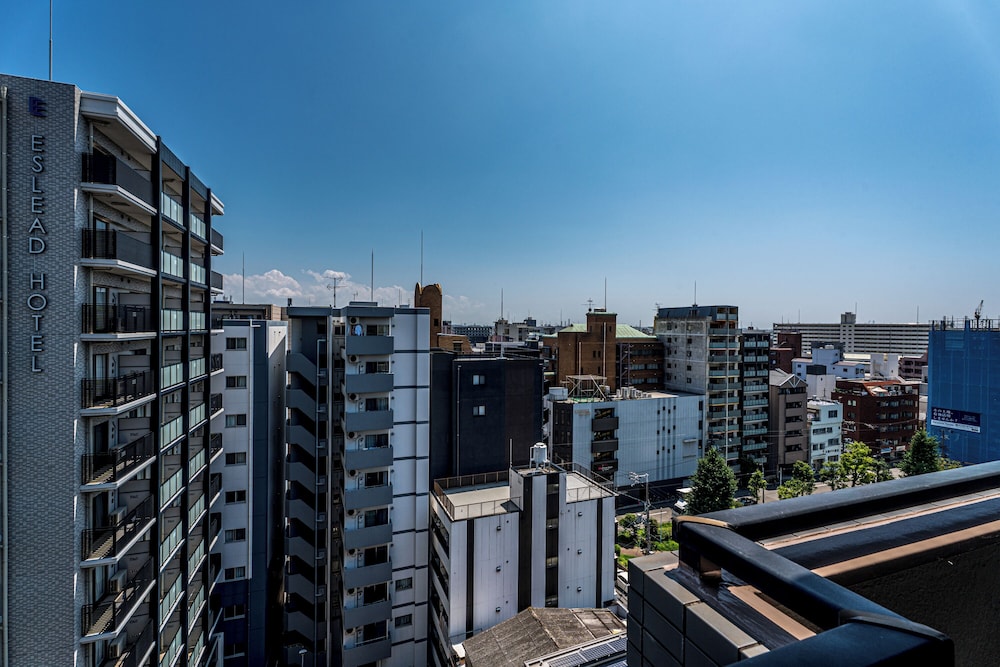 コンフォート 4 人部屋 ベッド (複数台) 禁煙 施設の正面 (日没後)0 | エスリードホテルなんば大国町アネックス
