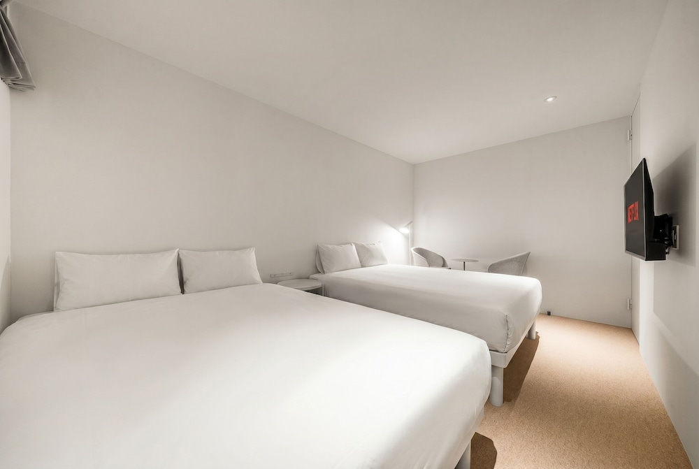 アパートメント 客室12 | THE DWBL HOTEL W