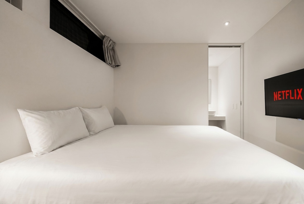 客室1 | THE DWBL HOTEL W 客室1 | THE DWBL HOTEL W