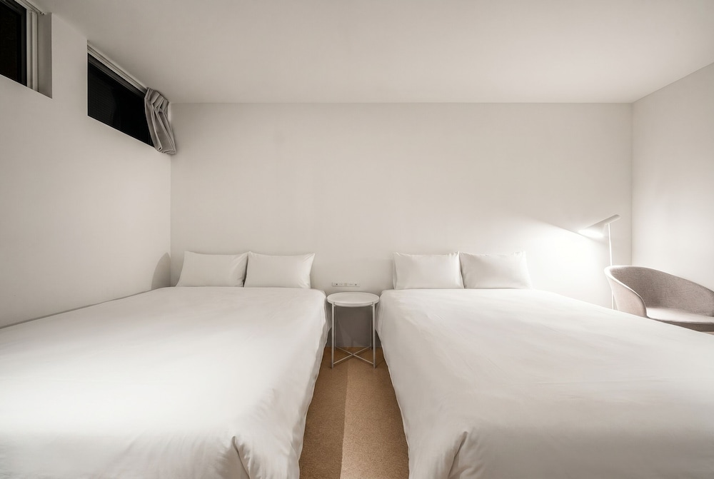 アパートメント 客室2 | THE DWBL HOTEL W