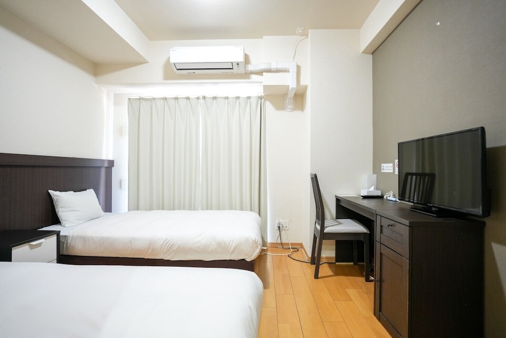 ベーシック ルーム バルコニー シティビュー 客室1 | HOTEL J&C-I