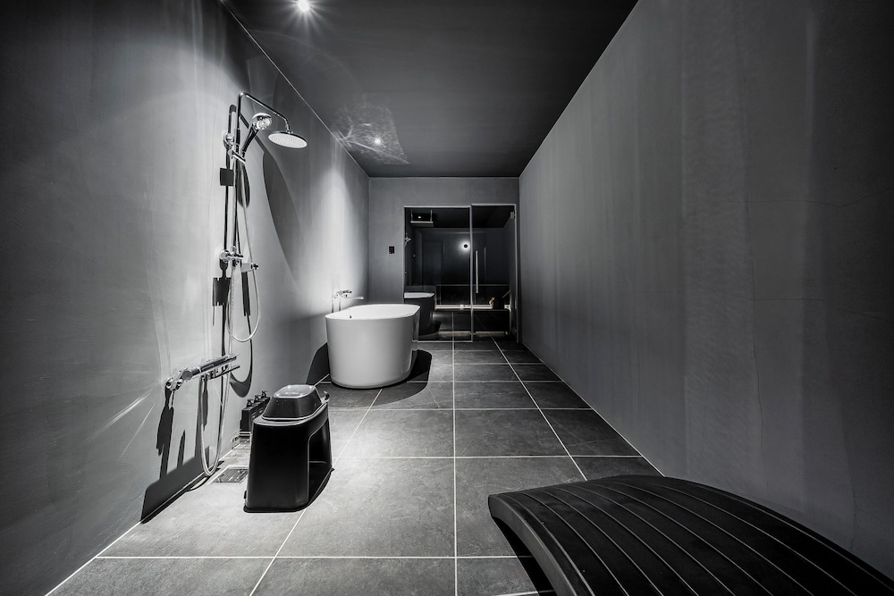 アパートメント バスルーム11 | THE DWBL HOTEL B