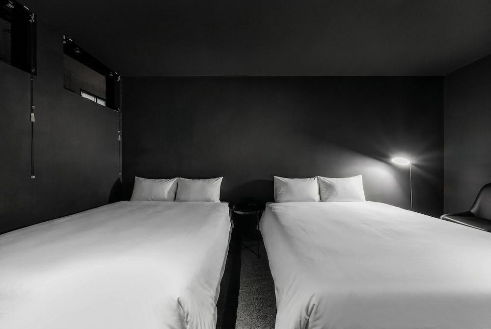 アパートメント 客室14 | THE DWBL HOTEL B
