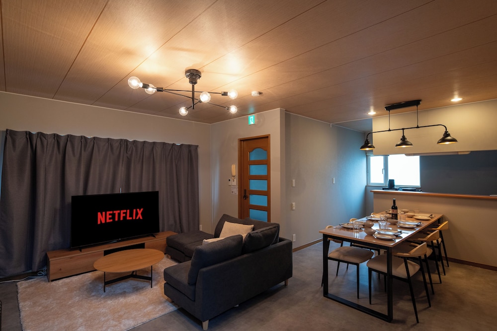 ベーシック ハウス シティビュー 内装3 | Furano Family Cabin