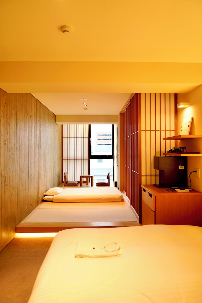 ファミリー ツインルーム 客室1 | LOF HOTEL Tenjin South Fukuoka