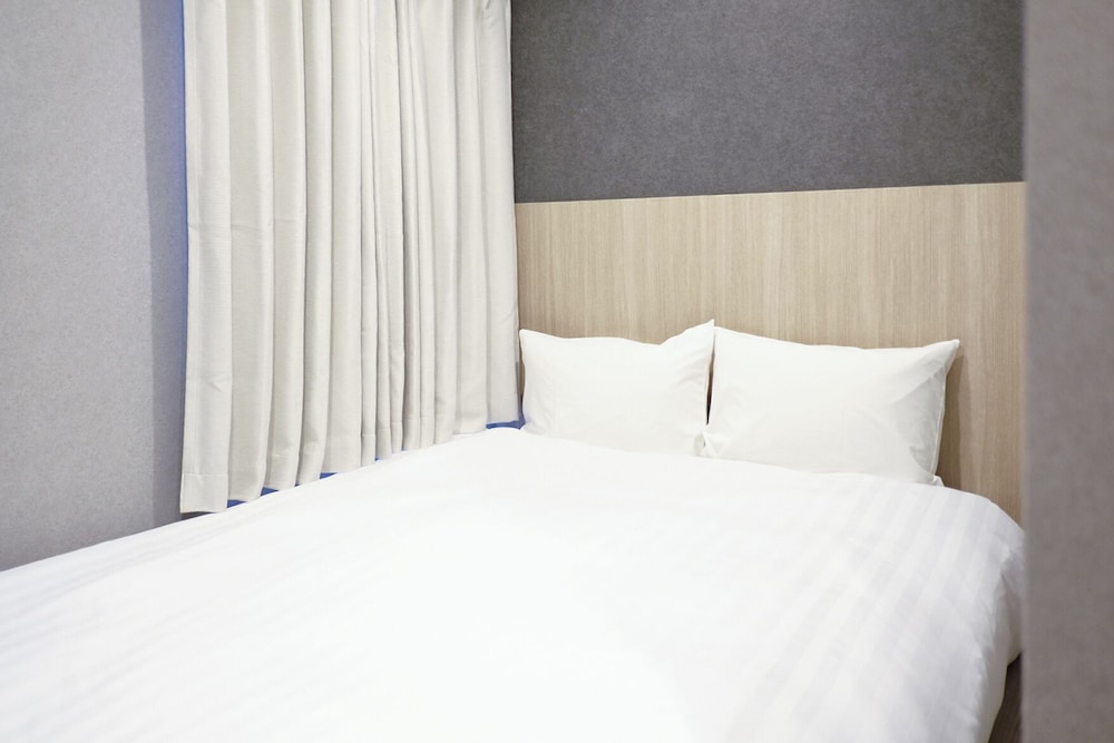 エコノミー ダブルルーム 禁煙 | LUMA URBAN HOTEL 高田馬場