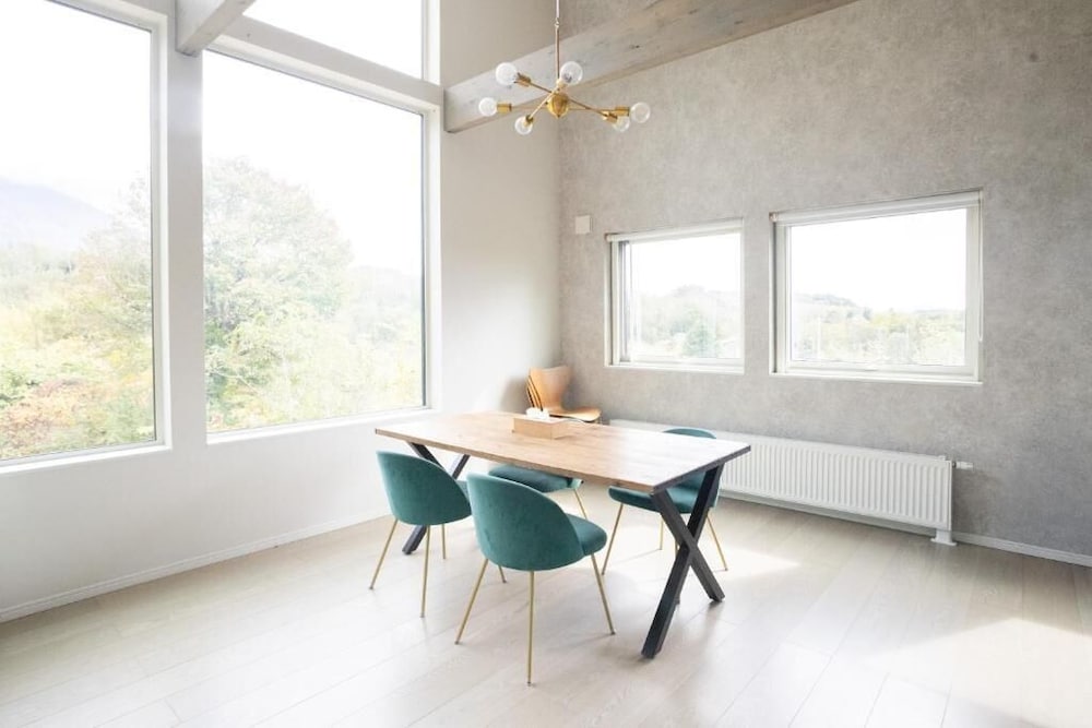 お食事1 | GREY HOUSE NISEKO | GREY HOUSE NISEKO