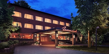 UNWIND HOTEL & BAR 奥日光