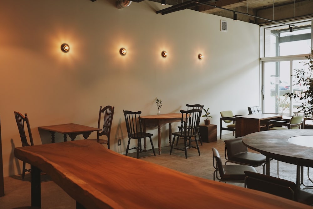 レストラン1 | sunroom Hotel Cafe Bar レストラン1 | sunroom Hotel Cafe Bar
