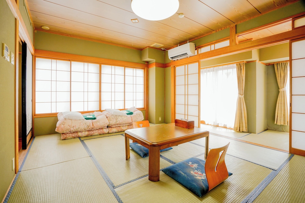 内装1 | 渋温泉 月見の湯 山一屋 | 渋温泉 月見の湯 山一屋