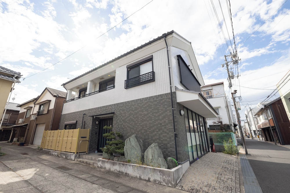 外観 | B home