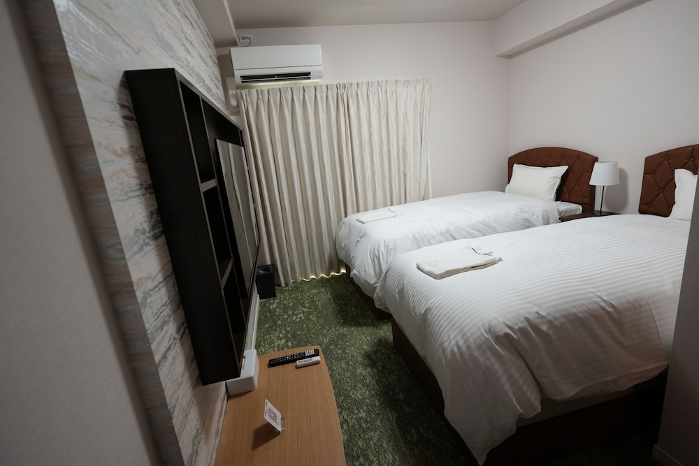 スタンダード ツインルーム 禁煙 | TOWER HOTEL