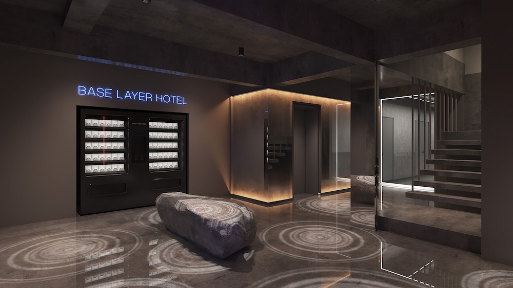 外観 | BASE LAYER HOTEL Roppongi