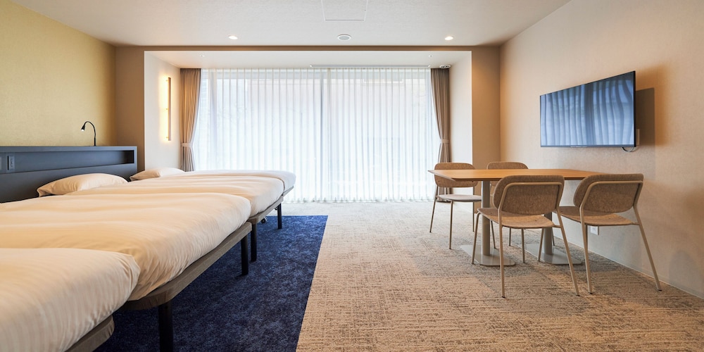 [禁煙]エグゼクティブフォースルーム 客室3 | プリンセスガーデンホテル