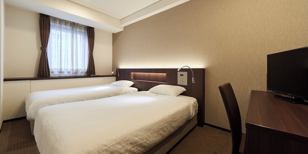 [禁煙]カジュアルツインルーム 客室2 | プリンセスガーデンホテル