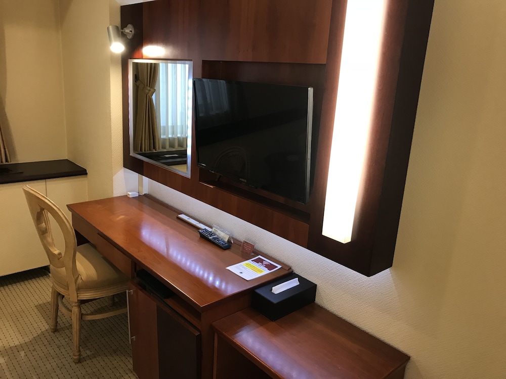 [禁煙]カジュアルツインルーム 客室1 | プリンセスガーデンホテル