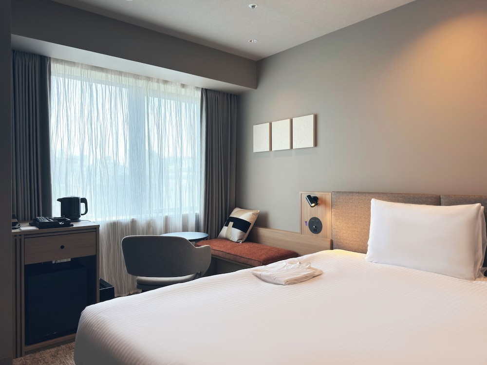 [禁煙]コーナーモデレートダブル（8号室）（リニューアル） 客室1 | リッチモンド ホテル 浅草