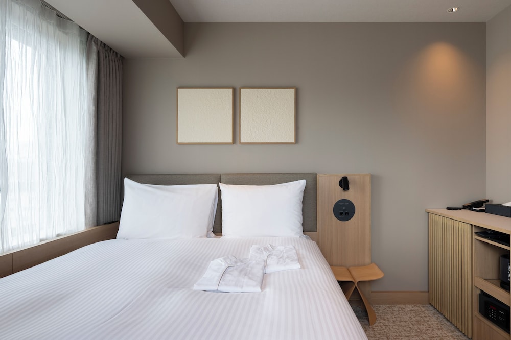 [禁煙]コーナーモデレートダブル（8号室）（リニューアル） | リッチモンド ホテル 浅草