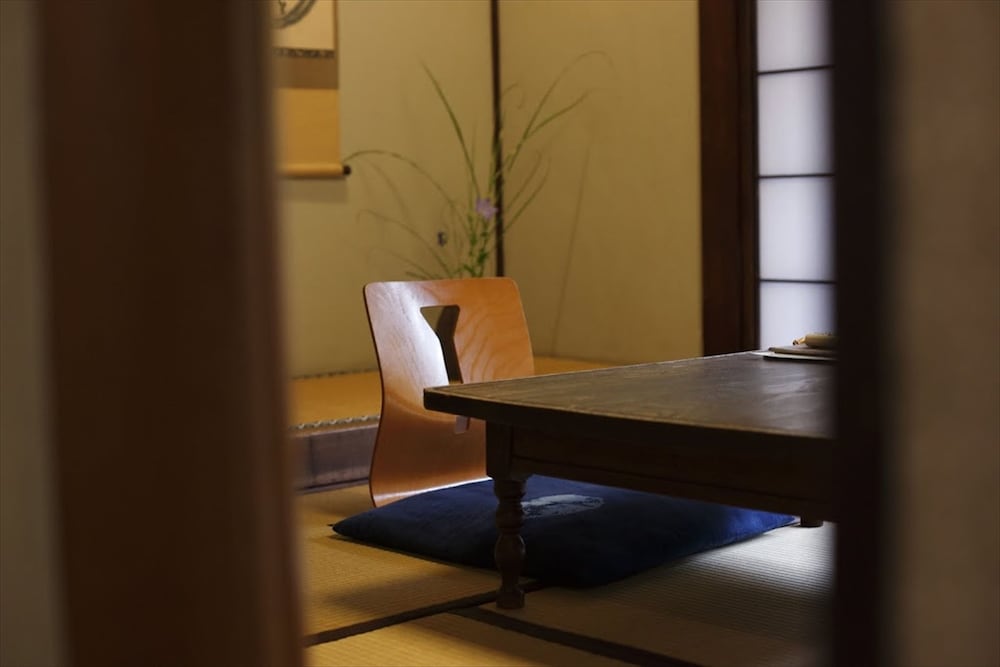 和室　2人部屋　『音』 客室2 | はづ木