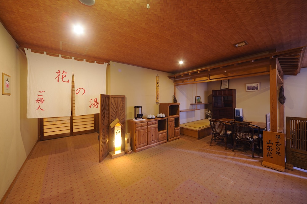 スパ1 | 由布院 ことぶき 花の庄