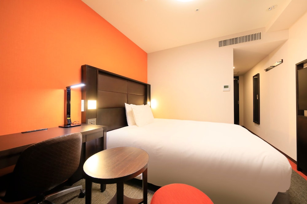 ダブルルーム 喫煙可 ダブルベッド1台 | リッチモンドホテル なんば大国町