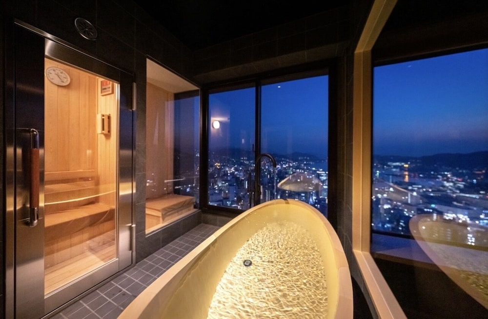 サウナ付きジュニアスイート 禁煙 | ホテル長崎