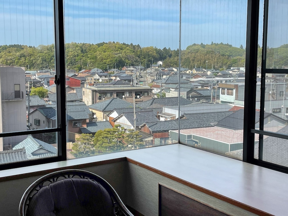 和室10畳 街ビュー シティ ビュー0 | 灰屋