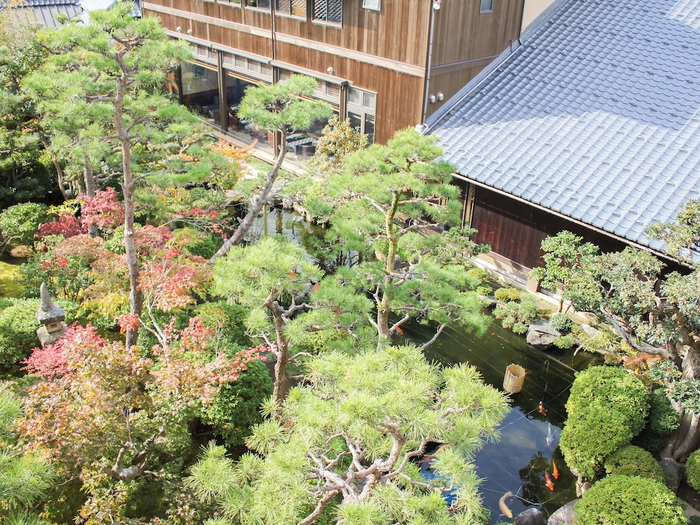 スーペリア スイート 禁煙 ガーデンビュー ガーデン ビュー1 | 灰屋