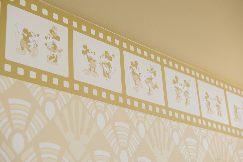 ã¹ã¿ã³ããŒããã¹ã¿ã³ããŒãã«ãŒã ïŒãã€ã³ïŒçŠç
ïŒ å®¢å®€2 | ãã£ãºããŒã¢ã³ããµããŒÂ®ããã«