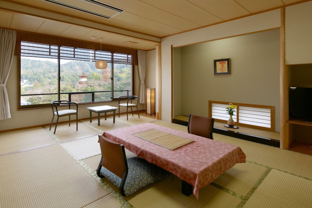 客室1 | 聚景荘 客室1 | 聚景荘